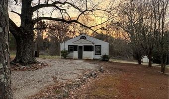 521 N Calhoun Shores Pkwy, Calhoun Falls, SC 29628