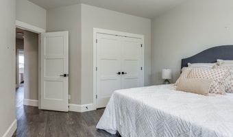 21625 BUTTEVILLE Rd, Aurora, OR 97002
