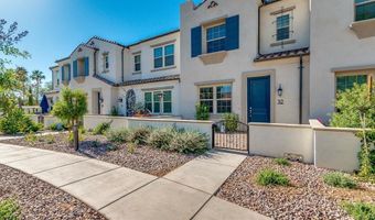 2477 W Market Pl 32, Chandler, AZ 85248
