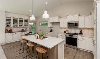 519 16th Avenue Ct SE, Altoona, IA 50009
