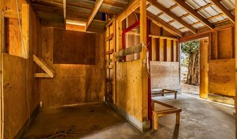 64507 McGrath Rd, Bend, OR 97701