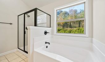 738 York View Dr, Auburn, GA 30011