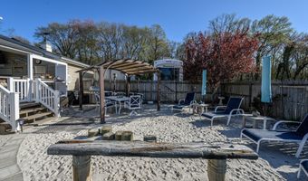 293 Louis Ave, Bayville, NJ 08721