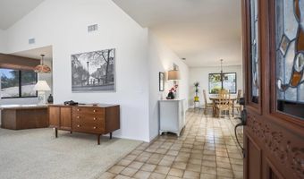 9522 Sage Hill Way, Escondido, CA 92026