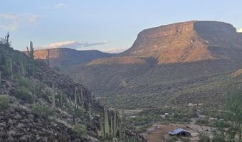 S Tillys Trail, Black Canyon City, AZ 85324