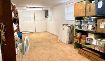 1203 Oak Ave, Aurora, MO 65605