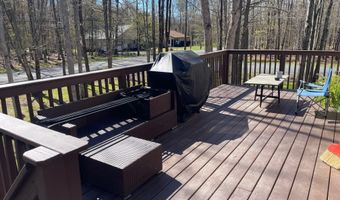 83 Fox Hill Rd, Albrightsville, PA 18210