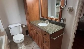 7767 Shadywoods Ct, Anderson Twp., OH 45244