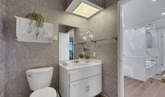 6744 Mountridge Dr, Las Vegas, NV 89110