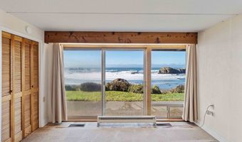 1400 BEACH LOOP Dr SW, Bandon, OR 97411