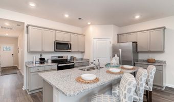 1245 WOODHOUSE Dr NW, Ash, NC 28420