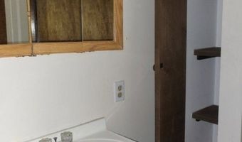 715 E Central Ave, Alpha, NJ 08865