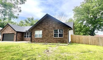 603 Lakeview Dr, Aurora, MO 65605