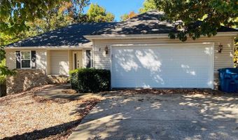 2 Radcliffe Dr, Bella Vista, AR 72714