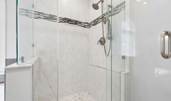 136 Davis Rd, Acton, MA 01720