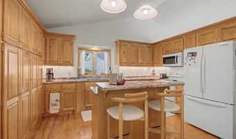 15235 Yellow Pine St NW, Andover, MN 55304