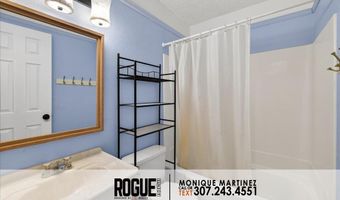 1960 Prairie Ln, Bar Nunn, WY 82601