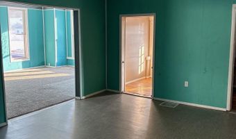 403 W 3rd St, Bicknell, IN 47512