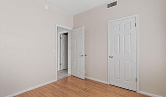 1048 W ELGIN St, Chandler, AZ 85224