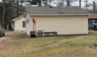 4553 River, Alger, MI 48610