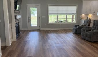 218 Robert Lee Dr, Booneville, MS 38829
