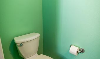 105 S Dubuque St, Albion, IA 50005