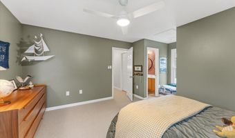42869 NASHUA St, Ashburn, VA 20147