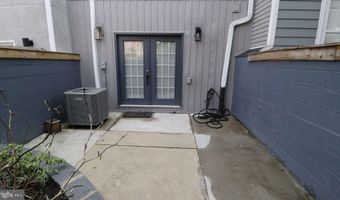 2069 E FLETCHER St, Philadelphia, PA 19125