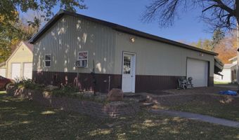 313 E 3rd St, Arthur, IA 51431