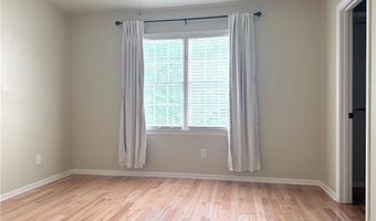 1060 Crabapple Trce, Alpharetta, GA 30004