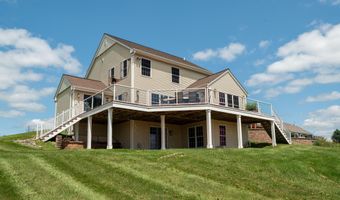 8866 Deer Run Dr, Allenton, WI 53002