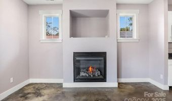 26 Mount Clare Ave, Asheville, NC 28801