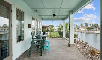 925 Pompano Dr, Aransas Pass, TX 78336