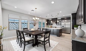 903 W GLACIER Dr, Chandler, AZ 85248