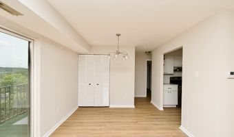 6145 EDSALL Rd 6145J, Alexandria, VA 22304