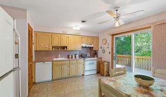 10 Sabin Dr, Airmont, NY 10901