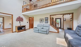 6983 White Oak Dr, Avon, IN 46123
