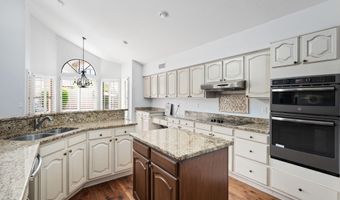 1660 W HONEYSUCKLE Ln, Chandler, AZ 85248