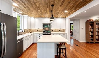 5420 Whitneyville Ave SE, Alto, MI 49302