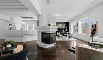 1940 Blake St 300, Denver, CO 80202