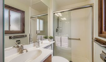 1410 W Lexington Dr, Arlington Heights, IL 60004
