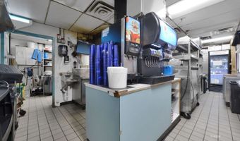 72 W Un, Athens, OH 45701