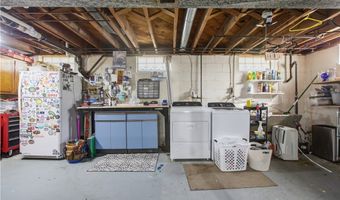 1784 Woodside Dr, Ambridge, PA 15003
