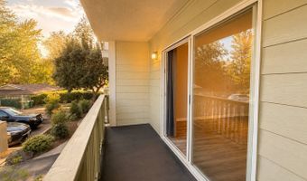 13320 SW ALLEN Blvd 205, Beaverton, OR 97005