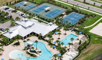 7322 PARADISO Dr, Apollo Beach, FL 33572