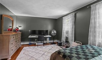 3 Cynthia Rd, Lincoln, RI 02865