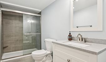 1334 S Dunton Ave, Arlington Heights, IL 60005