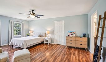 193 WYNDHAM Dr, Allentown, PA 18104