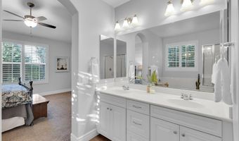 4414 E GLACIER Pl, Chandler, AZ 85249