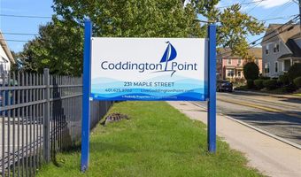 231 Maple Ave 204, Newport, RI 02840